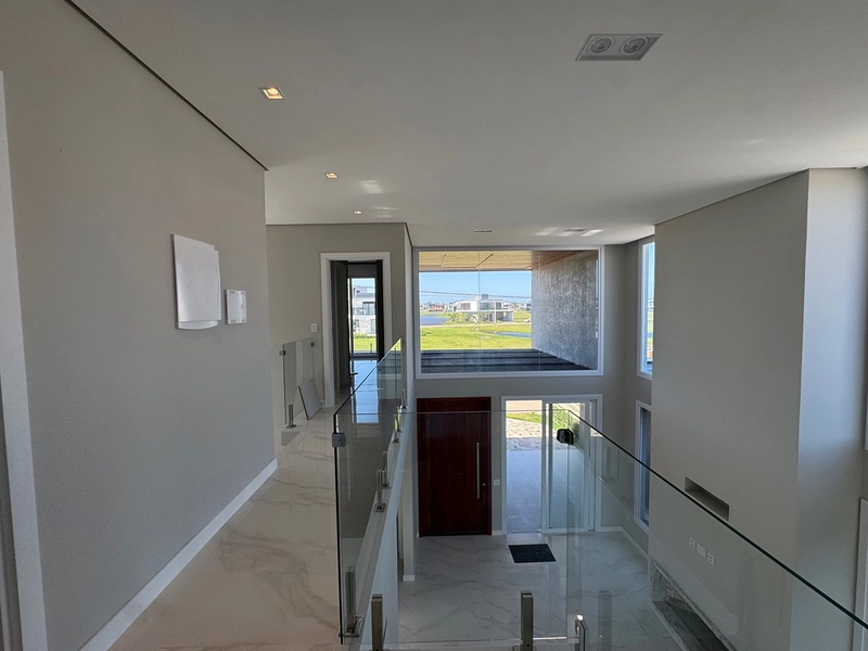 Sobrado de projeto diferenciado, com altíssimo padrão construtivo. : 24ª foto da galeria de imagens do imóvel