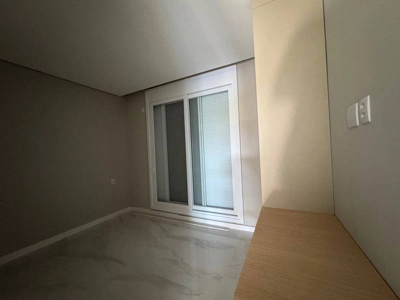 Sobrado de projeto diferenciado, com altíssimo padrão construtivo. : 13ª foto da galeria de imagens do imóvel