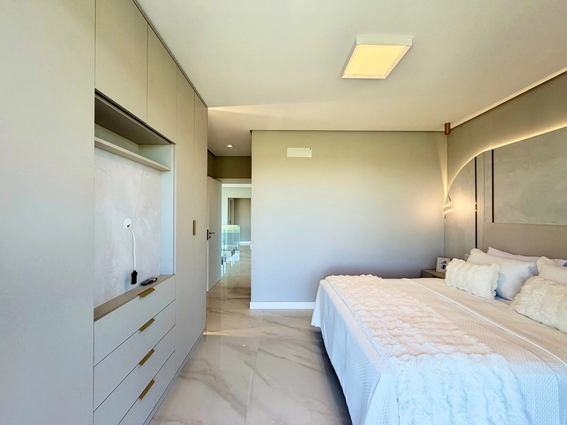 Sobrado de projeto diferenciado, com altíssimo padrão construtivo. : 35ª foto da galeria de imagens do imóvel