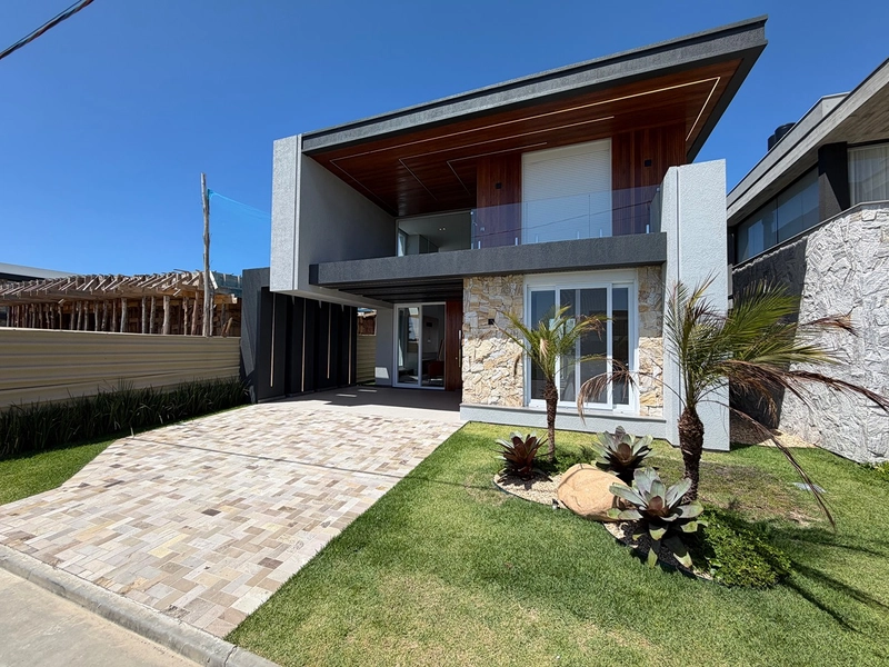 Sobrado de projeto diferenciado, com altíssimo padrão construtivo. : 2ª foto da galeria de imagens do imóvel