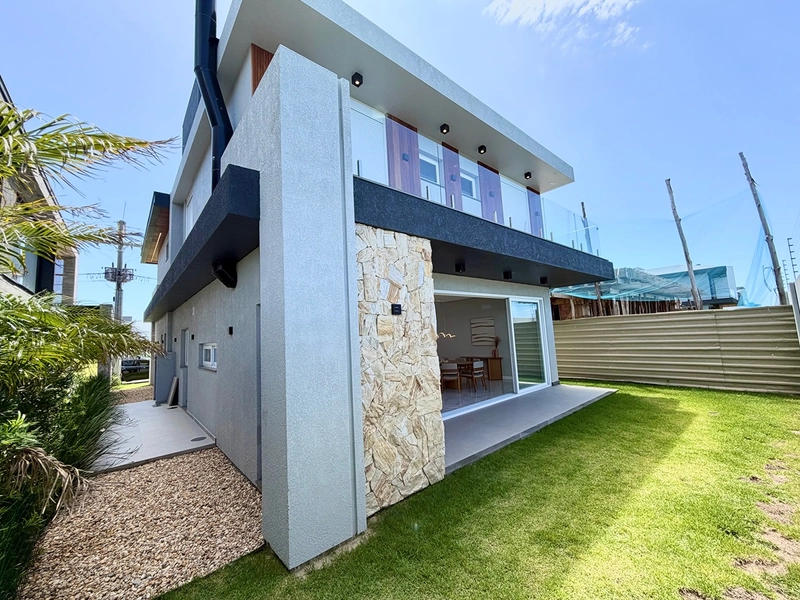 Sobrado de projeto diferenciado, com altíssimo padrão construtivo. : 21ª foto da galeria de imagens do imóvel