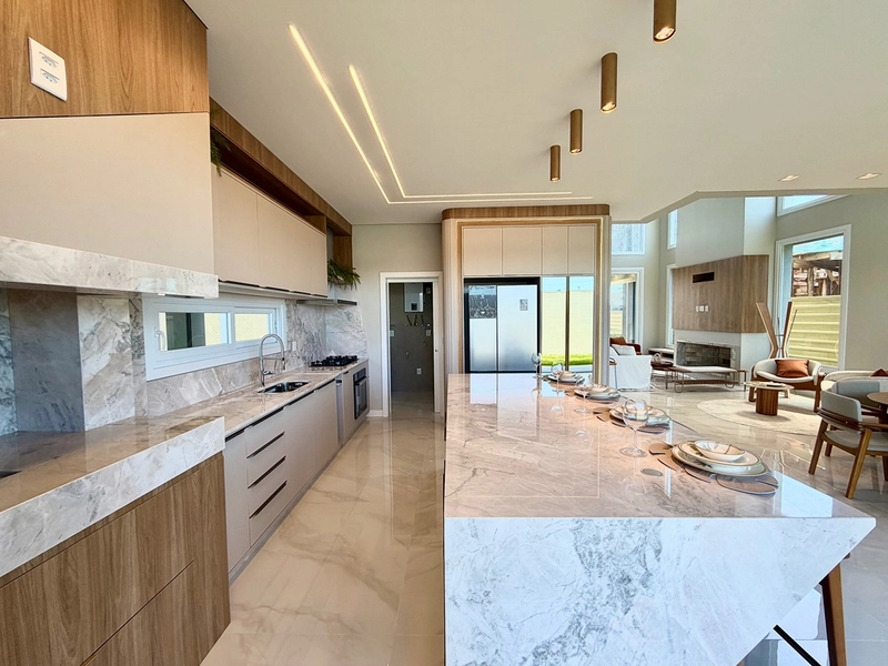 Sobrado de projeto diferenciado, com altíssimo padrão construtivo. : 16ª foto da galeria de imagens do imóvel