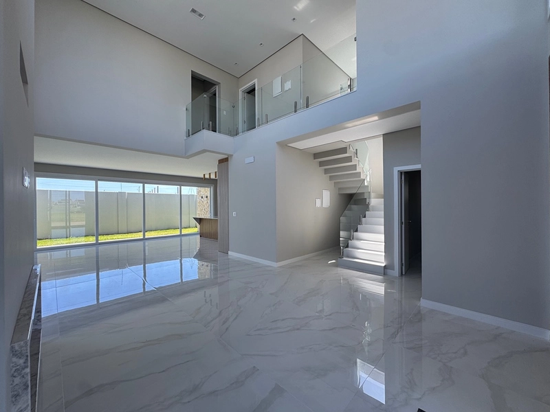 Sobrado de projeto diferenciado, com altíssimo padrão construtivo. : 5ª foto da galeria de imagens do imóvel