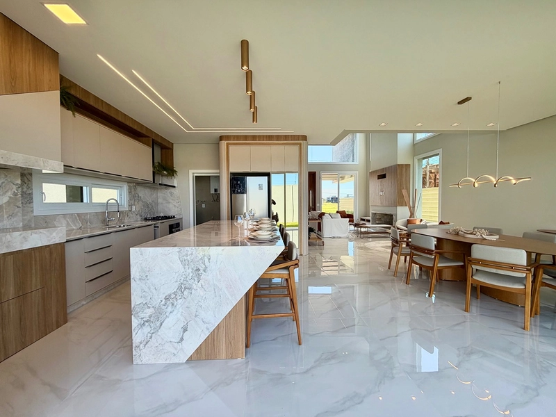 Sobrado de projeto diferenciado, com altíssimo padrão construtivo. : 13ª foto da galeria de imagens do imóvel