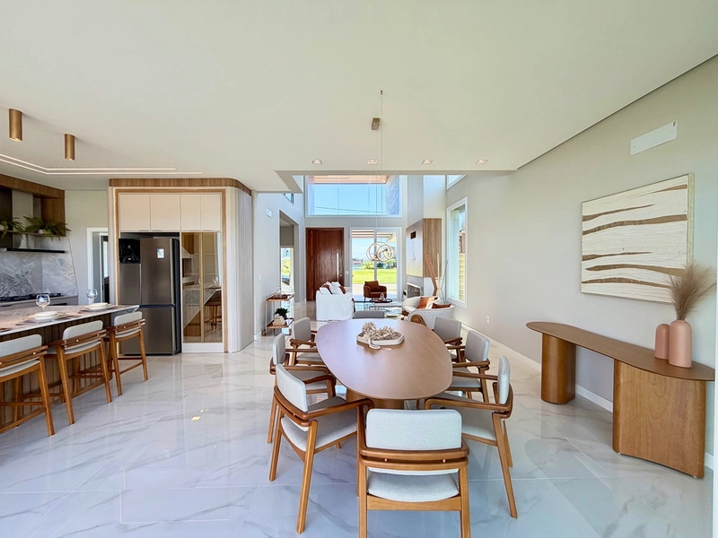 Sobrado de projeto diferenciado, com altíssimo padrão construtivo. : 15ª foto da galeria de imagens do imóvel