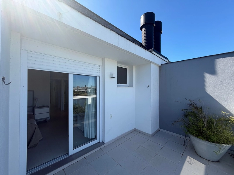 Sobrado beira lago no condominio Rossi em Xangri-lá - Atlantida : 4ª foto da galeria de imagens do imóvel