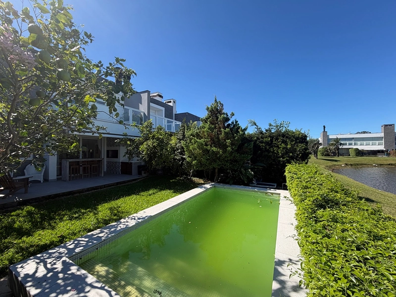 Sobrado beira lago no condominio Rossi em Xangri-lá - Atlantida : 20ª foto da galeria de imagens do imóvel