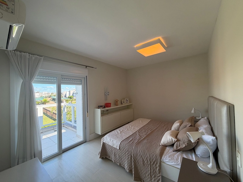 Sobrado beira lago no condominio Rossi em Xangri-lá - Atlantida : 9ª foto da galeria de imagens do imóvel