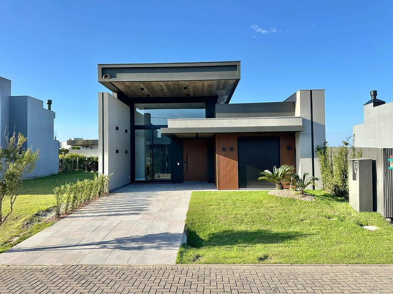 Casa com ótimo padrão construtivo: 5ª foto da galeria de imagens do imóvel