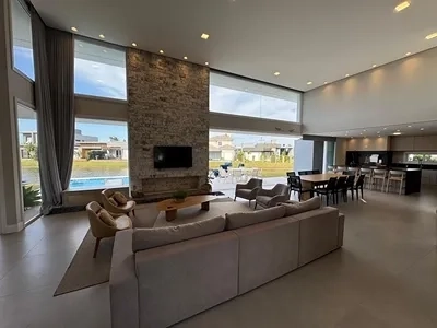 Linda Casa à beira do lago no condomínio Riviera. : 19ª foto da galeria de imagens do imóvel
