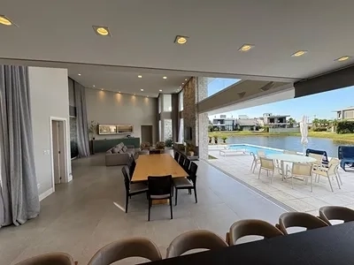 Linda Casa à beira do lago no condomínio Riviera. : 23ª foto da galeria de imagens do imóvel