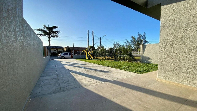 Casa geminada à venda na praia de Rainha do Mar, 2 dormitórios: 2ª foto da galeria de imagens do imóvel