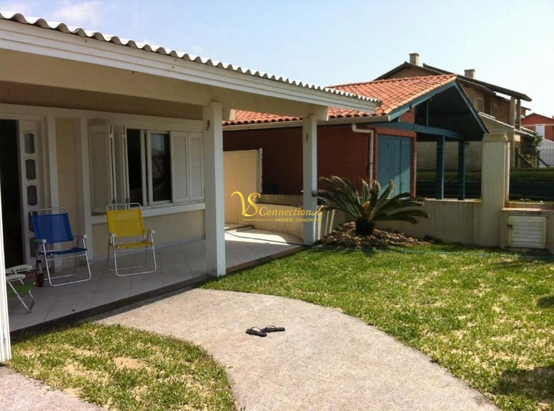 CASA FRENTE MAR  COM O PE NA AREIA!!!: 1ª foto da galeria de imagens do imóvel