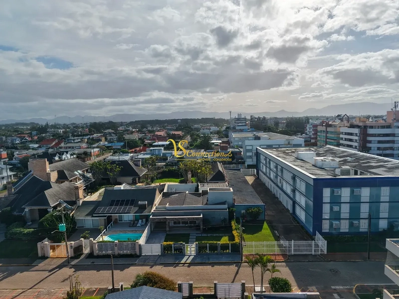 CASA DE ALTO PADRÃO À VENDA EM ATLÂNTIDA – XANGRI-LÁ | 4 SUÍTES A 1 QUADRA DO MAR!: 2ª foto da galeria de imagens do imóvel