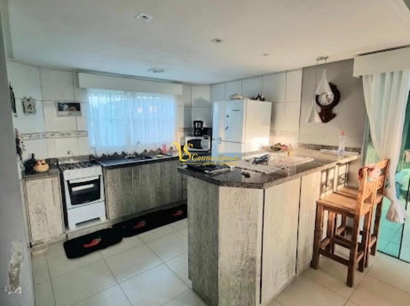 CASA COM PISCINA À VENDA EM RAINHA DO MAR!!!: 4ª foto da galeria de imagens do imóvel