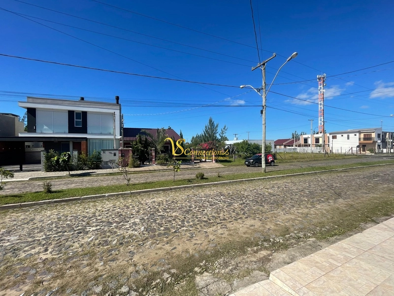 CASA À VENDA, ATLÂNTIDA SUL,: 1ª foto da galeria de imagens do imóvel