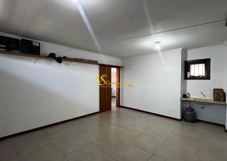 CASA COMPLETA, MOBILIADA E EM EXCELENTE LOCALIZAÇÃO!: 11ª foto da galeria de imagens do imóvel