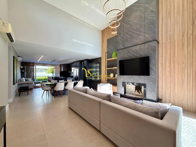 CAPÃO ILHAS RESORT  CASA PRONTA PARA USO À VENDA: 2ª foto da galeria de imagens do imóvel