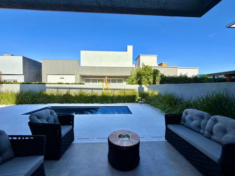 CAPÃO ILHAS RESORT  CASA PRONTA PARA USO À VENDA: 17ª foto da galeria de imagens do imóvel