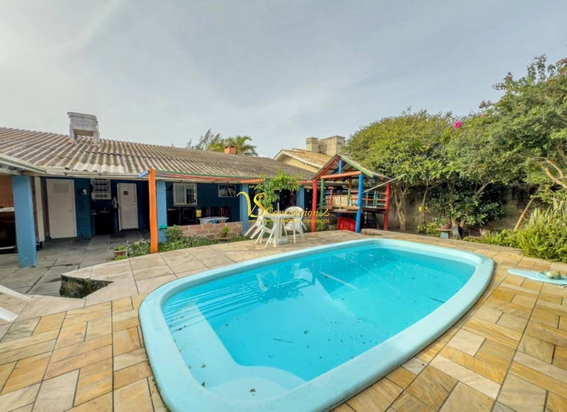 Casa na praia de Atlântida com excelente posição solar: 14ª foto da galeria de imagens do imóvel