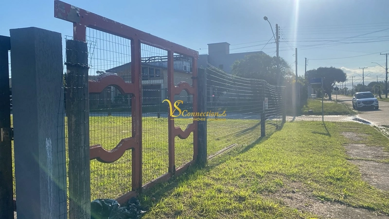 ESQUINA VALORIZADA A 200 METROS DA BEIRA-MAR!: 2ª foto da galeria de imagens do imóvel