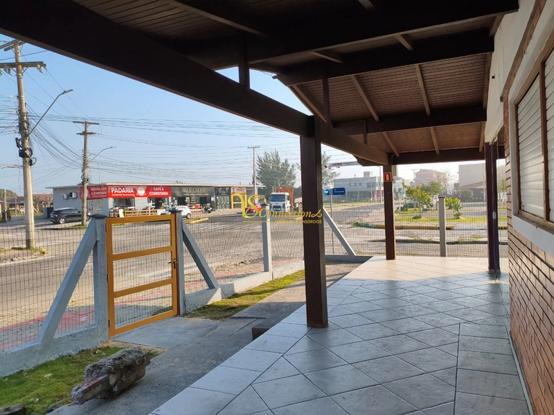 Ótimo ponto comercial junto de 2 casas geminadas em Rainha do Mar.: 9ª foto da galeria de imagens do imóvel