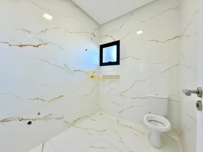 CASA À VENDA EM CAPÃO DA CANOA — A APENAS 2 QUADRAS DO MAR!: 17ª foto da galeria de imagens do imóvel