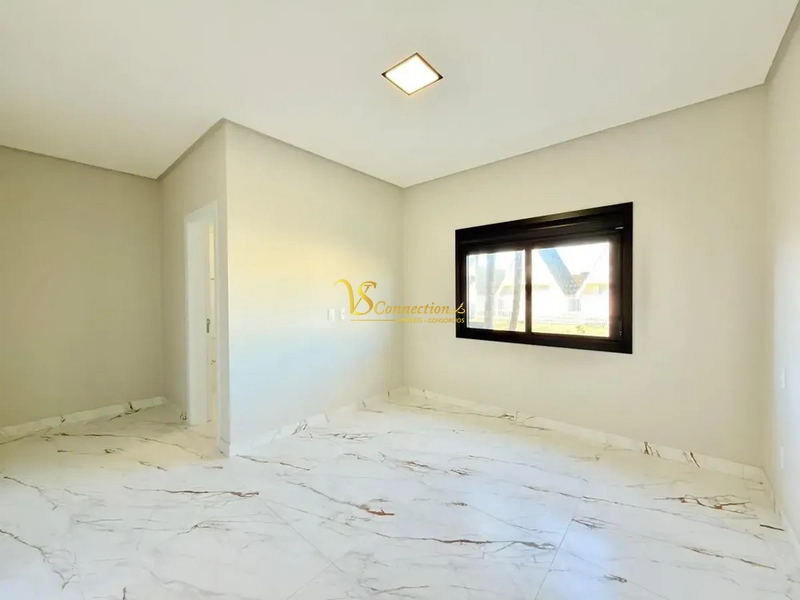 CASA À VENDA EM CAPÃO DA CANOA — A APENAS 2 QUADRAS DO MAR!: 16ª foto da galeria de imagens do imóvel