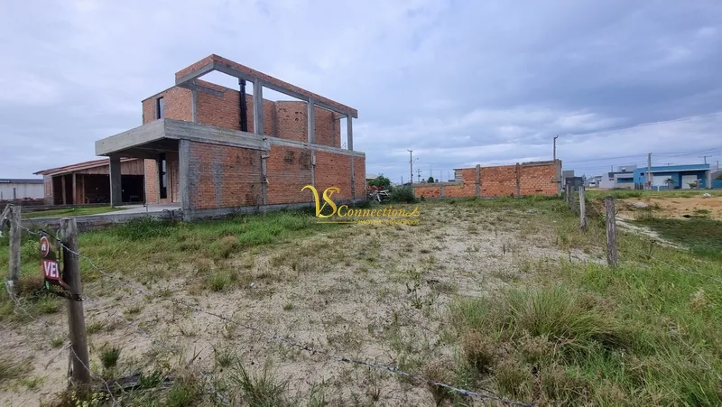 TERRENO À VENDA, ATLÂNTIDA SUL: 3ª foto da galeria de imagens do imóvel