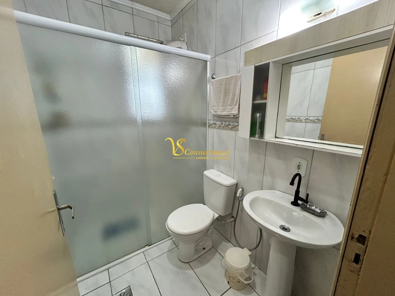 CASA MOBILIADA COM PÁTIO AMPLO À VENDA ! Próximo da Beira-Mar!!!: 11ª foto da galeria de imagens do imóvel