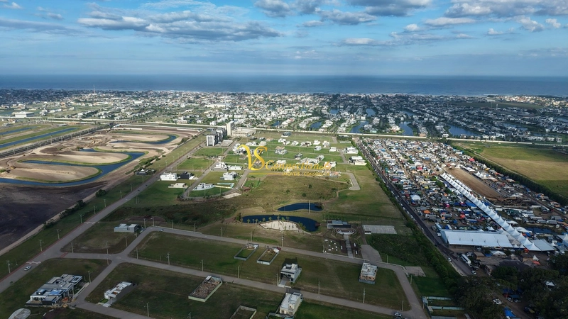 CASA À VENDA EM XANGRI-LÁ: 7ª foto da galeria de imagens do imóvel