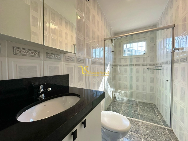 CASA PERTINHO DO MAR EM XANGRI-LÁ À VENDA !!!: 6ª foto da galeria de imagens do imóvel