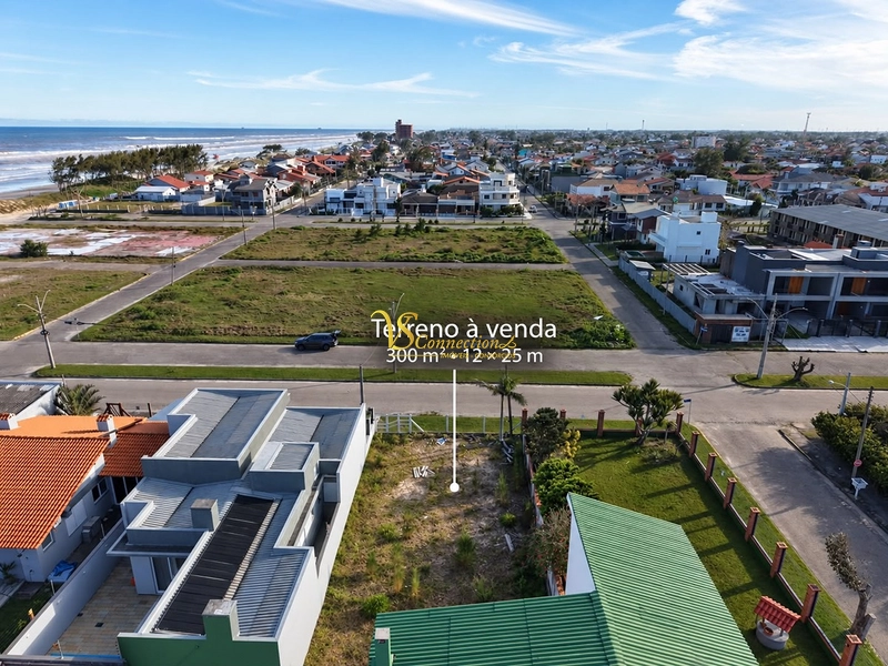 TERRENO À VENDA EM RAINHA DO MAR! 300 M² • AVENIDA CORAL • LOCALIZAÇÃO ESTRATÉGICA: 8ª foto da galeria de imagens do imóvel