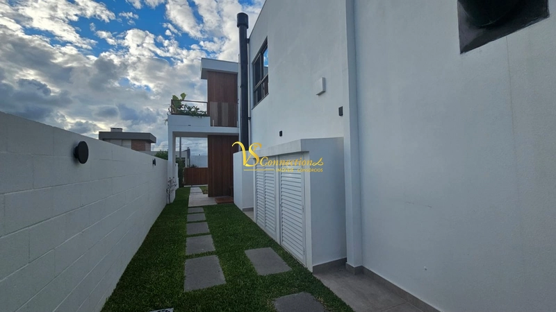Casa a poucos metros do mar em XANGRI-LÁ: 46ª foto da galeria de imagens do imóvel