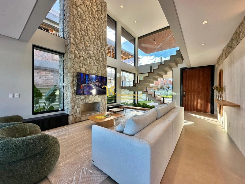 CASA BEIRA LAGO À VENDA - CONDOMÍNIO AMARE: 9ª foto da galeria de imagens do imóvel