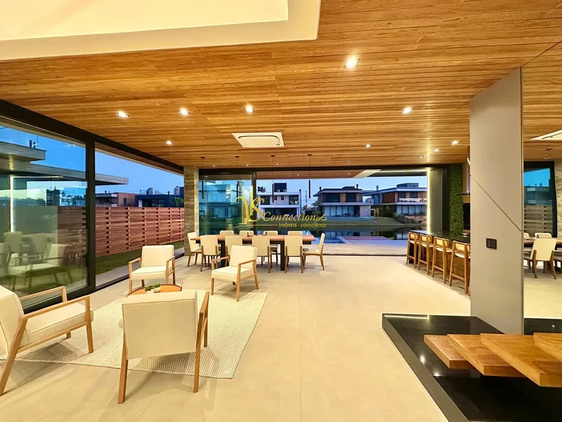 BELÍSSIMO SOBRADO À BEIRA LAGO!!!: 10ª foto da galeria de imagens do imóvel