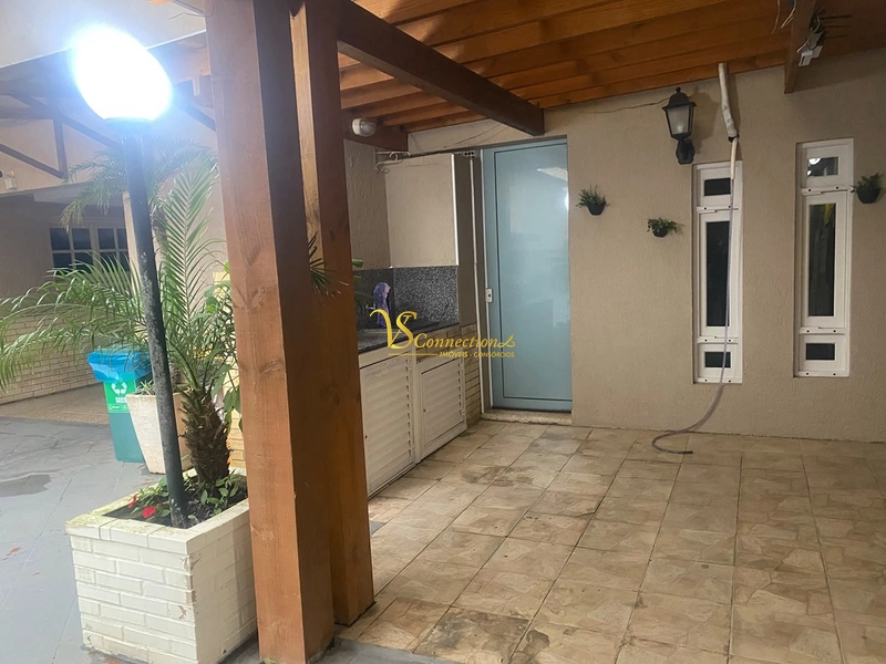 Seu Sobrado no Litoral Espera por Você – 2 Quadras da Praia: 11ª foto da galeria de imagens do imóvel