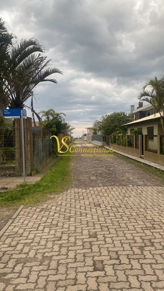 Seu Sobrado no Litoral Espera por Você – 2 Quadras da Praia: 17ª foto da galeria de imagens do imóvel