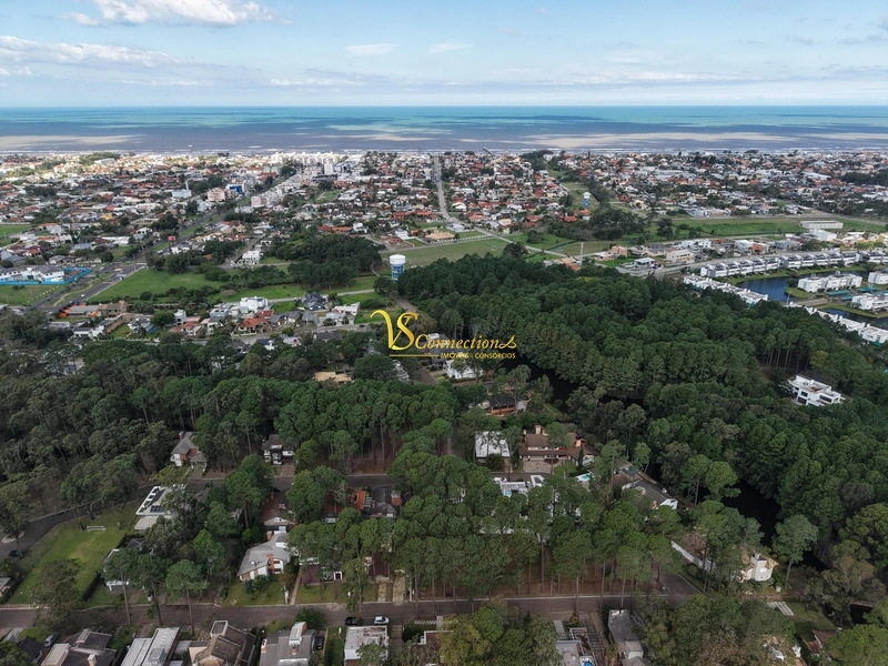 CASA À VEBDA NA MELHOR LOCALIZAÇÃO DE ATLÂNTIDA  Confira: 24ª foto da galeria de imagens do imóvel
