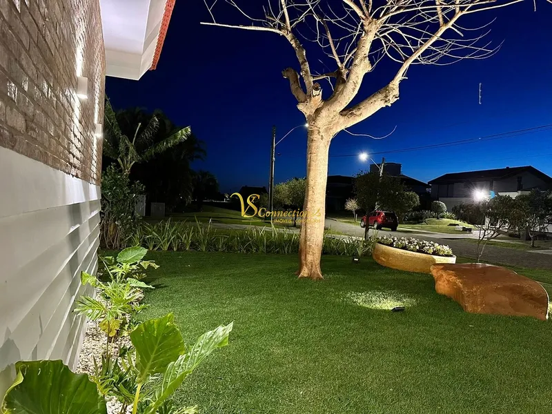 Excelente localização, em península, fundos para lago, e campo de Golf: 58ª foto da galeria de imagens do imóvel