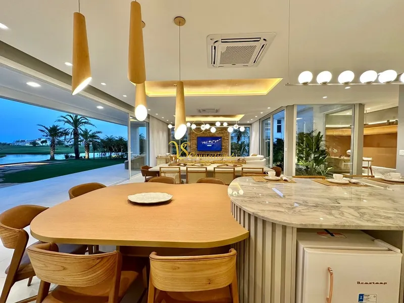 Excelente localização, em península, fundos para lago, e campo de Golf: 10ª foto da galeria de imagens do imóvel