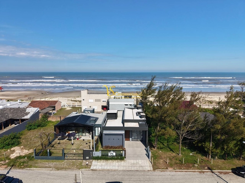 Casa Uma Quadra do Mar!: 17ª foto da galeria de imagens do imóvel