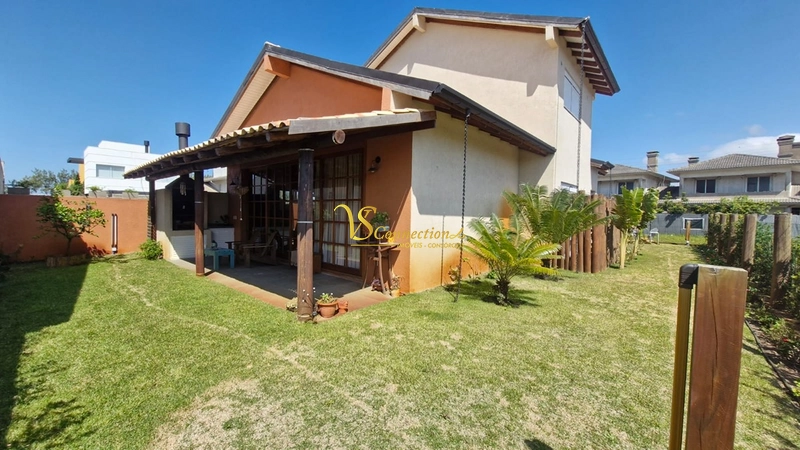 Casa de Esquina com 230m²: Espaço, Conforto e Excelente Localização: 17ª foto da galeria de imagens do imóvel
