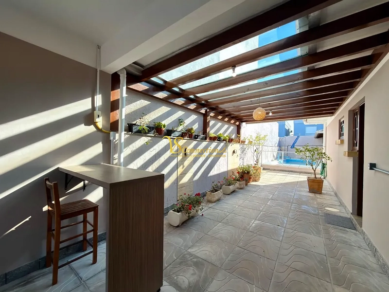 CASA EM BAIRRO À VENDA: 6ª foto da galeria de imagens do imóvel