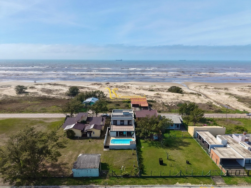 SOBRADO À BEIRA MAR  OPORTUNIDADE, IMBÉ: 38ª foto da galeria de imagens do imóvel