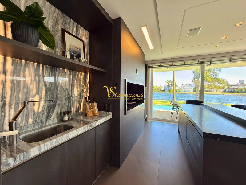 823m² de Terreno Frente Lago: Exclusividade em Cada Detalhe: 32ª foto da galeria de imagens do imóvel