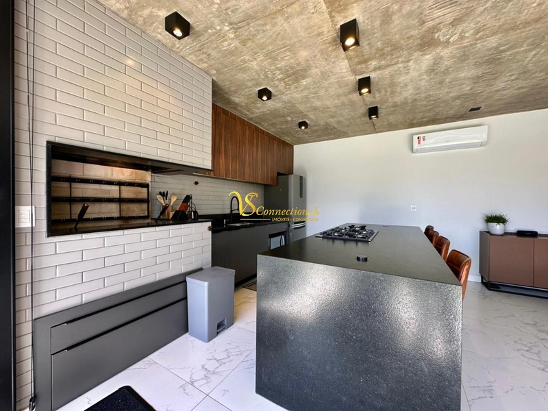 Casa retrofit mobiliada decorada a  metros do mar ,Centro de Xangri-lá: 7ª foto da galeria de imagens do imóvel