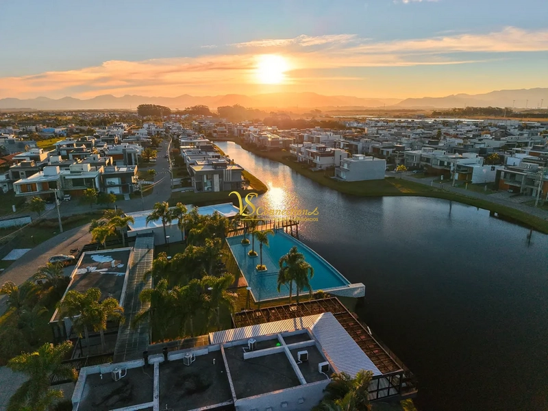 Casa 4 suítes com piscina - Condomínio Sunset, Xangri-lá: 36ª foto da galeria de imagens do imóvel