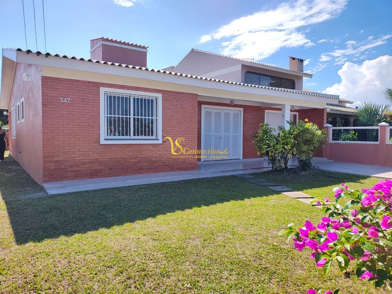 Casa em Capão da Canoa: 1ª foto da galeria de imagens do imóvel