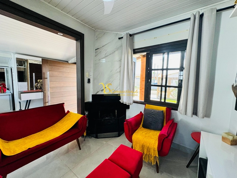 CASA DE ESQUINA PRÓXIMA DO MAR E CENTRO DE ATLÂNTIDA SUL: 6ª foto da galeria de imagens do imóvel